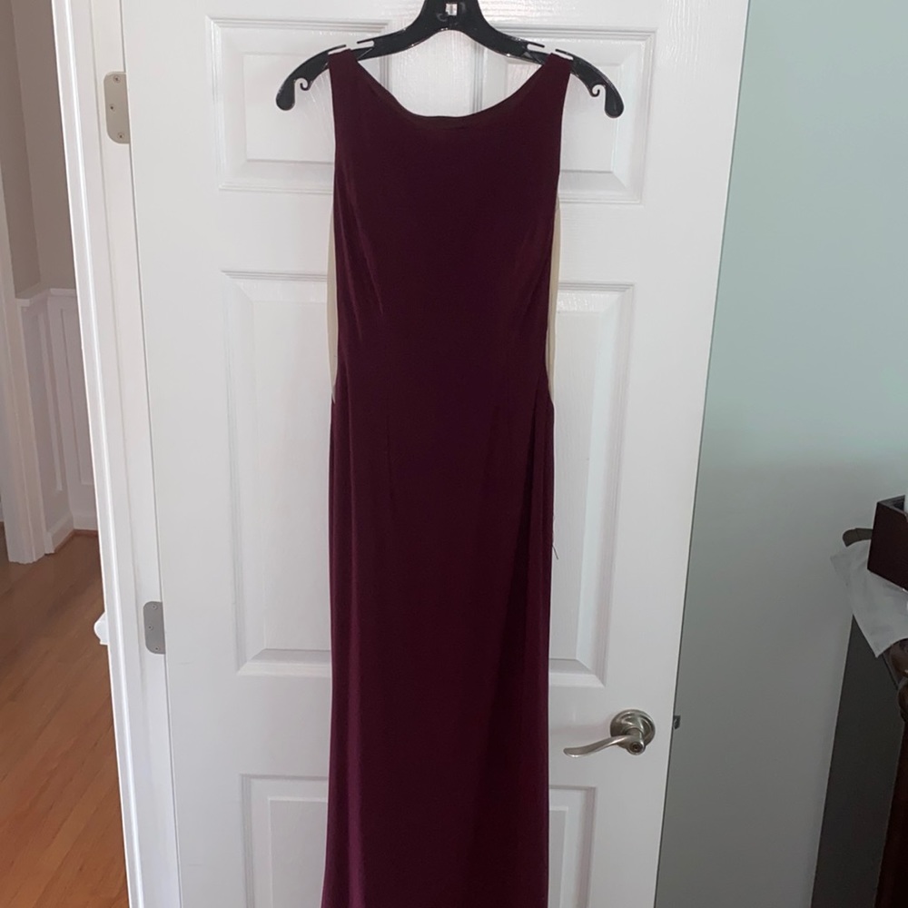 Maroon Formal Gown/Prom Dress, NEVER WORN, Stored in a dress bag.